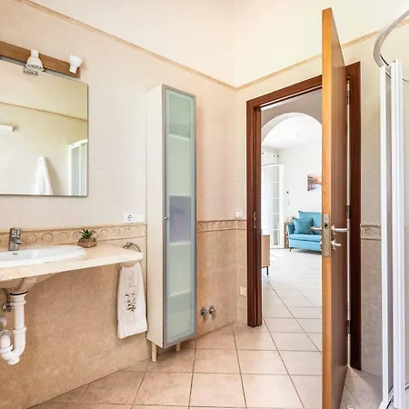 Sara Porter Villa Cala En Porter (Menorca)